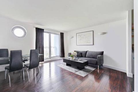 2 bedroom flat for sale, Tideslea Path, Thamesmead, London, SE28
