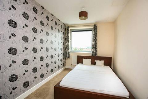 97 Tideslea Path, London, SE28 0LZ