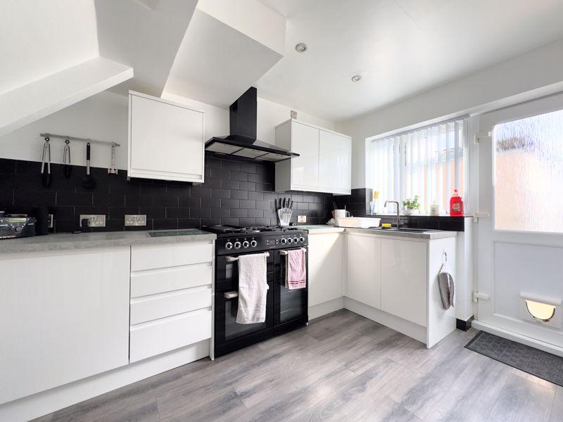 Chadwick Road, Sutton Coldfield B75 7RA 3 bed terraced house for sale