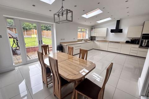 4 bedroom semi-detached house for sale, Beauchamp Avenue, Handsworth Wood, Birmingham, B20 1DU