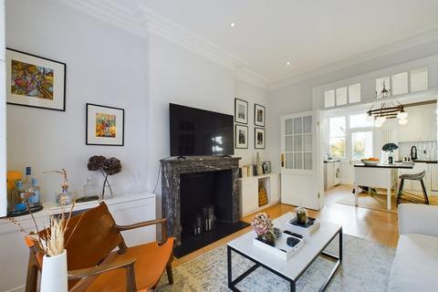 2 bedroom apartment for sale, Randolph Avenue, Maida Vale, London, W9