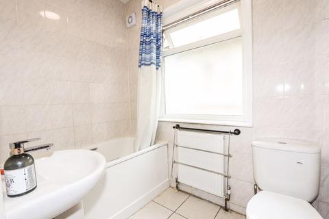 1 bedroom in a house share to rent - Double Room, Northcote Avenue, Southall