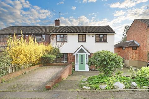 3 bedroom semi-detached house for sale, Allnutts Road, Epping