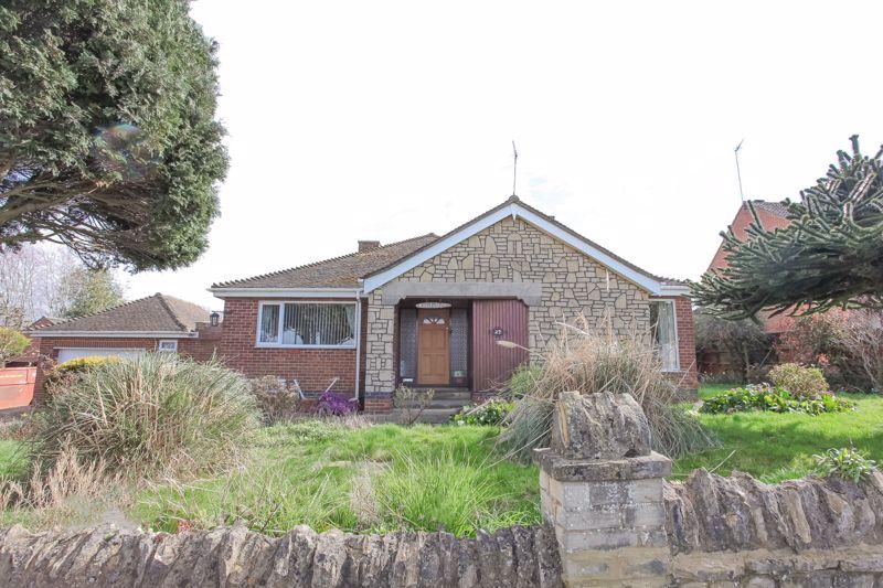 Leigh Grove, Banbury 3 bed detached bungalow £500,000