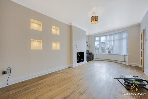 42 Aldwych Drive, Ashton On Ribble, Preston, PR2 1SL