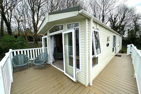 2 bedroom mobile home for sale, Lee valley Campsite , Sewardstone Road