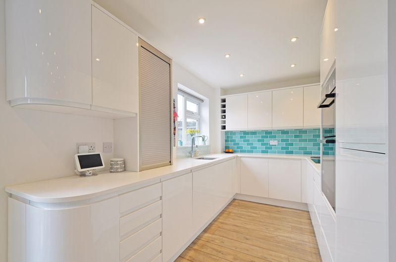 Chirgwin Road, Truro TR1 3 bed semidetached house £325,000