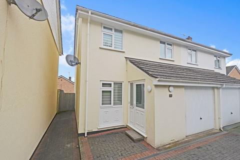 15 Chirgwin Road, Truro, TR1 1TS