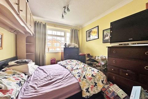 3 bedroom terraced house for sale - Periwinkle Close, Sittingbourne ME10