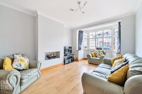 77 Marshalls Drive, Romford, RM1 4JS