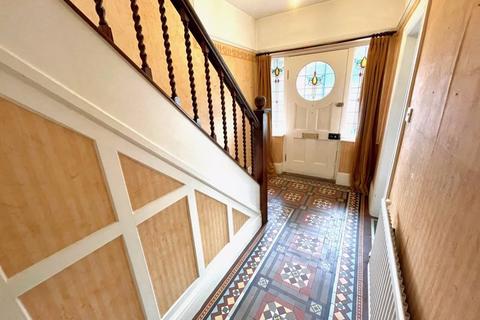 Haulwen Abbey Road, Llangollen, LL20 8SN