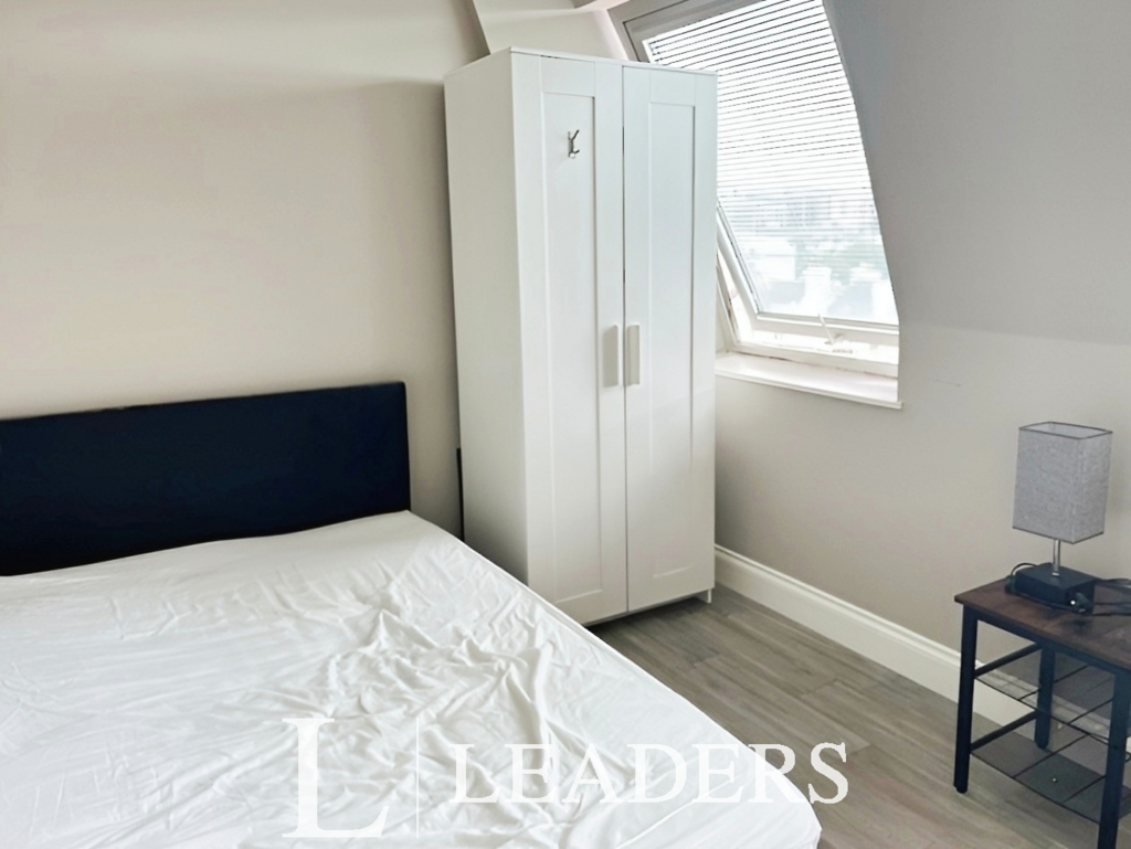 Green Diamond, Bartholomew Square 1 bed apartment to rent £1,400 pcm