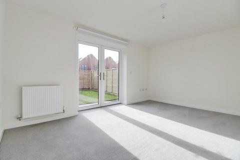 3 bedroom semi-detached house to rent, Pingle Wharf Approach, Leicester, LE3