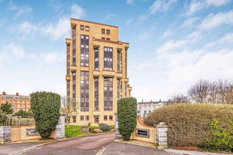 1 bedroom apartment for sale, Clarence Parade, Southsea