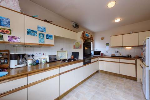 17 Ashley Road, Bradford-on-avon, BA15 1RW