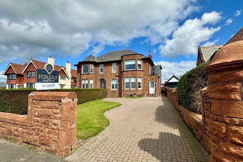 2 bedroom character property for sale, South Beach, Troon KA10