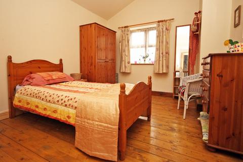 4 bedroom detached house for sale, Clwt-Y-Bont, Caernarfon, Gwynedd, LL55