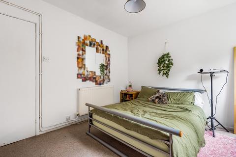 1 bedroom flat for sale - Grove Court, Grove Lane, Headingley, Leeds, LS6