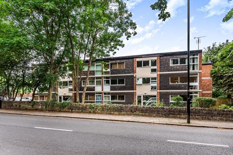 28 Grove Court, Leeds, LS6 4AE