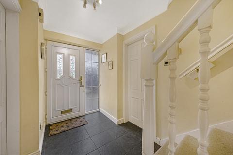 4 Beaumont Close, Kettering, NN16 9NL
