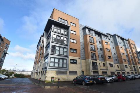 2 bedroom flat for sale, Barrland Street, Glasgow, G41 1AJ