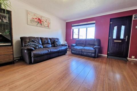 3 bedroom semi-detached house for sale, The Bentleys, Southend on Sea, Essex, SS2 6UJ