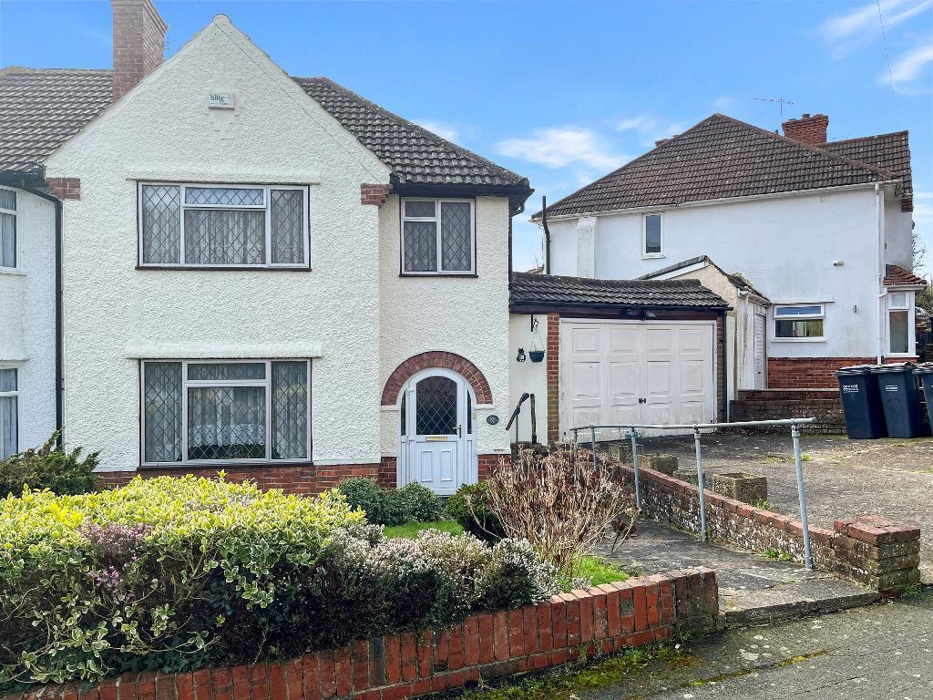 South Croydon CR2 3 bed semidetached house for sale £485,000