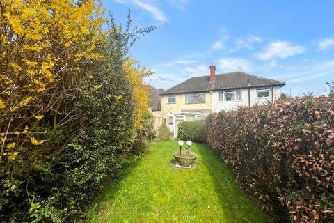 90 Foxearth Road, South Croydon, CR2 8EF