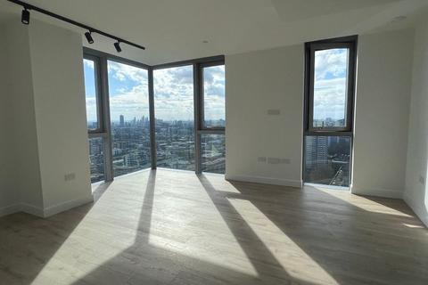 2 bedroom apartment to rent, 250 City Road, London, EC1V 2AB