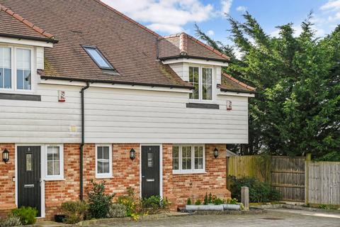 3 bedroom end of terrace house for sale, Blackberry Lane, Charing, Ashford, Kent, TN27