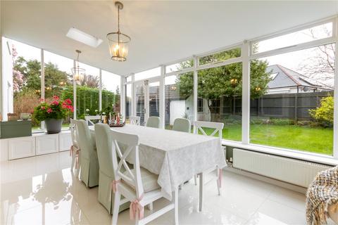 38 Blackoak Road, Cardiff, CF23 6QT