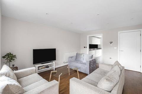 3 bedroom semi-detached house for sale, Kings Avenue, London, SW4