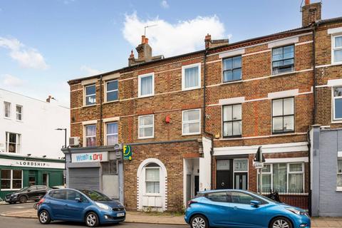 1 bedroom flat for sale, Lordship Lane, East Dulwich, London, SE22