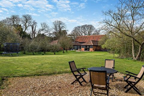 5 bedroom barn conversion for sale, Church Road, Wilby, Eye, Suffolk