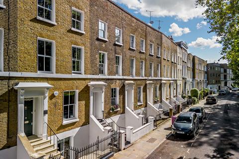 3 bedroom terraced house for sale - London, London E9