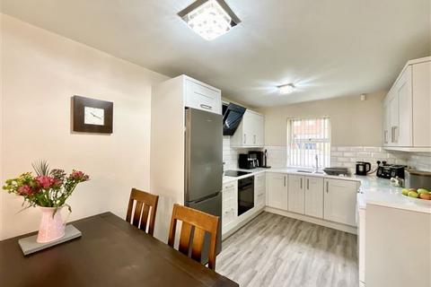 3 bedroom terraced house for sale, Stockwell Avenue, Kiveton Park, Sheffield, S26 5QR