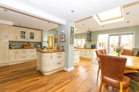 20 Cartmel Drive, Dunstable, LU6 3PT