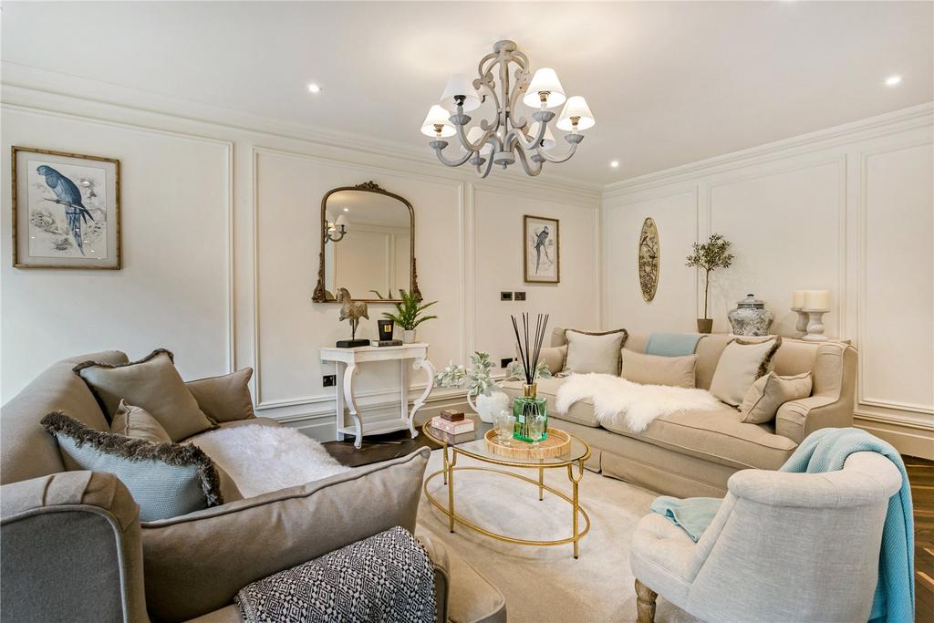 * Open Plan Living