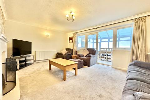 95 Fern Way, Ilfracombe, EX34 8JS