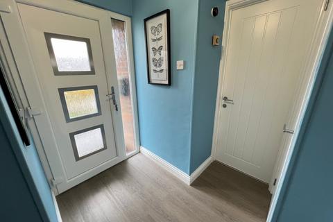 Briallen, 3 Bont Estate, Llanon, SY23 5LT