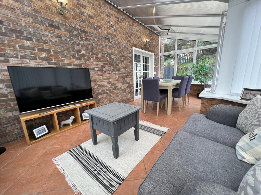Sun Room/Conservatory