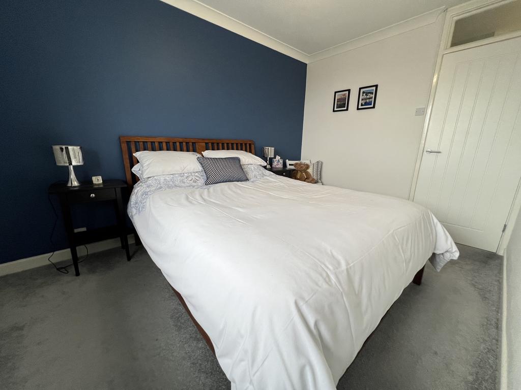 Front Double Bedroom 1