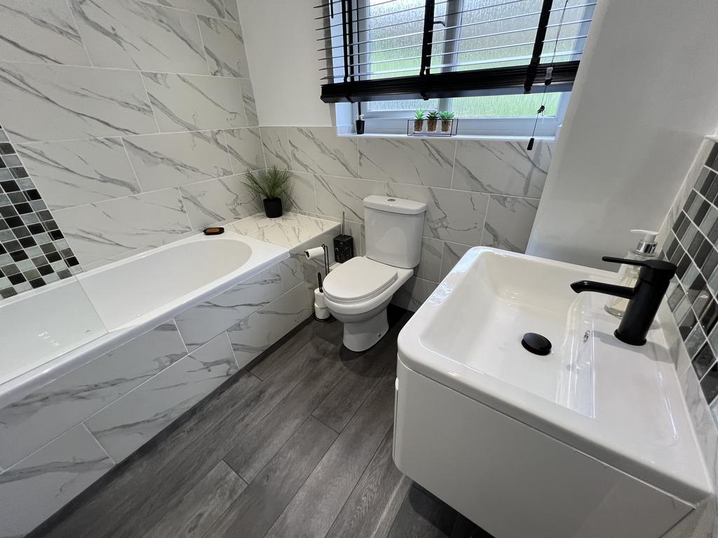 Modern Bathroom