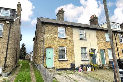 2 bedroom terraced house for sale, West Road, Sawbridgeworth, CM21