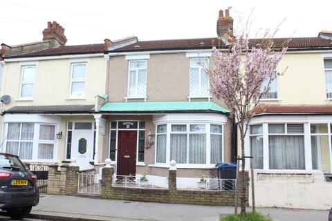 176 Langdale Road, Thornton Heath, CR7 7PR