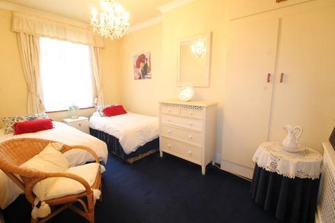 176 Langdale Road, Thornton Heath, CR7 7PR