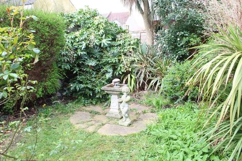 176 Langdale Road, Thornton Heath, CR7 7PR