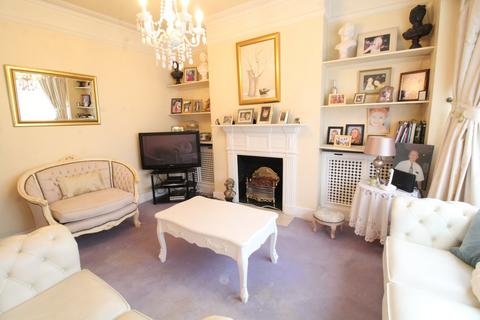 176 Langdale Road, Thornton Heath, CR7 7PR
