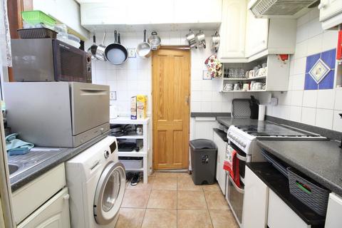3 bedroom end of terrace house for sale, Thornhill Road, Croydon, CR0