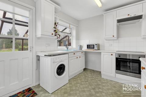 10 Singerfire Road, Ailsworth, Peterborough, PE5 7AA